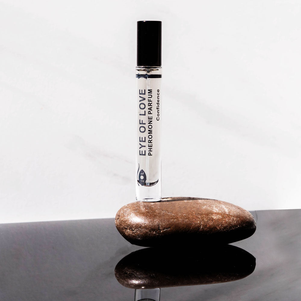 Eye Of Love Confidence Pheromone Cologne - 10 ml - Citrus Musk Scented Pheromone Cologne for Men to attract Women - 10 ml Spray - Hush Store Sydney 