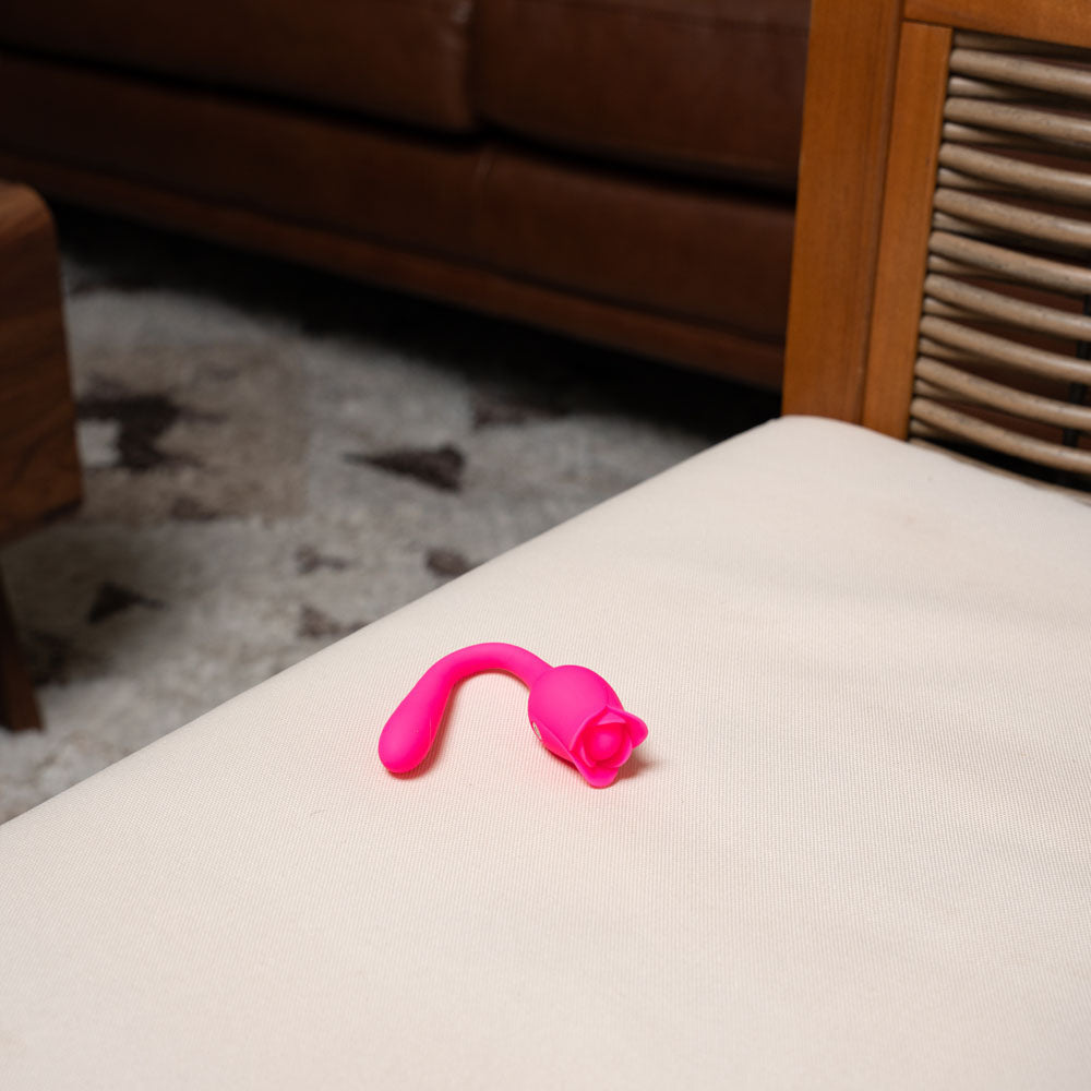 Maia MEADOW - Pink 14 cm USB Rechargeable Flower Stimulator - Hush Store Sydney 