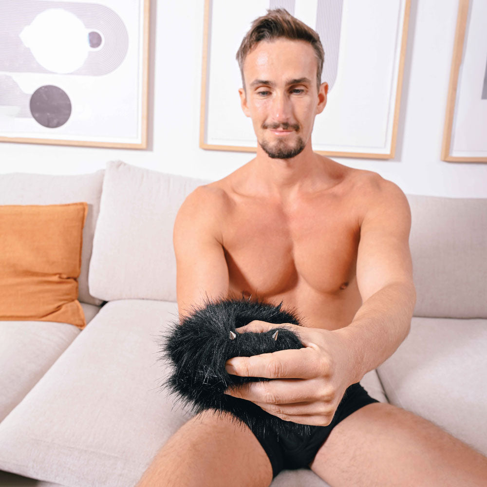 SPORTSHEETS Spiked Sensory Mitt - Black Furry Mitt with Spikes - Hush Store Sydney 