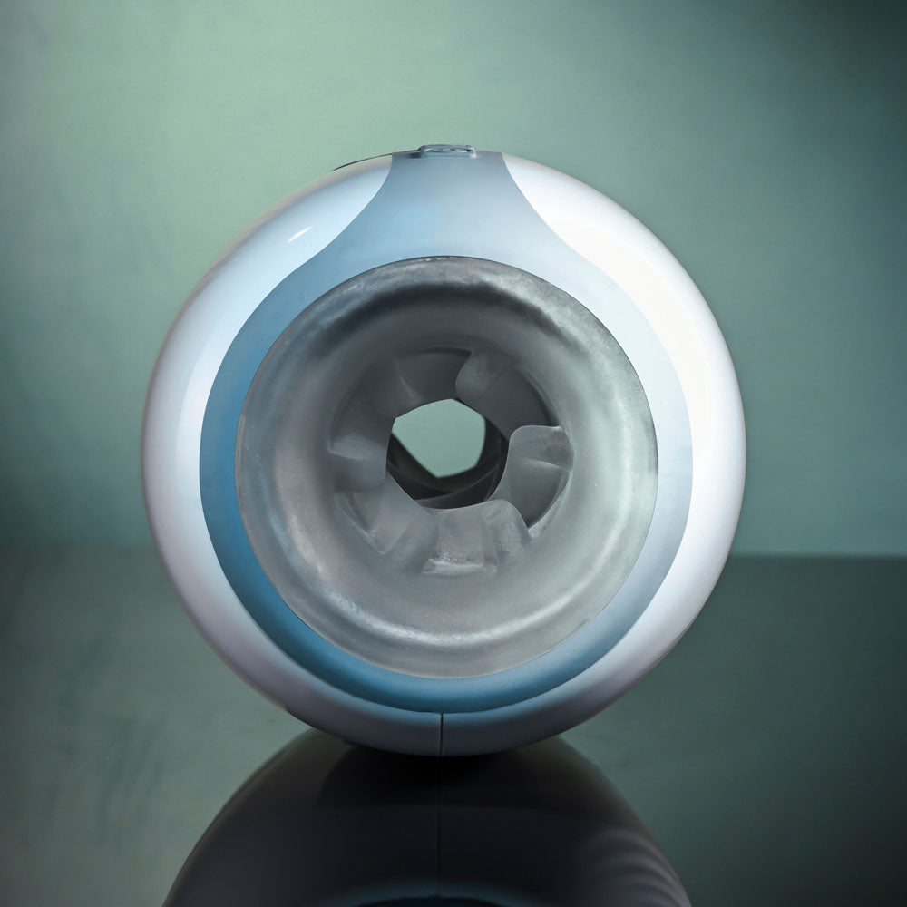 Zero Tolerance TOUCHDOWN - White 15 cm USB Rechargeable Vibrating & Tightening Stroker